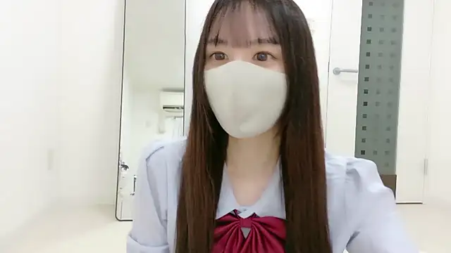  Mia land  online show from December 15, 1:17 pm