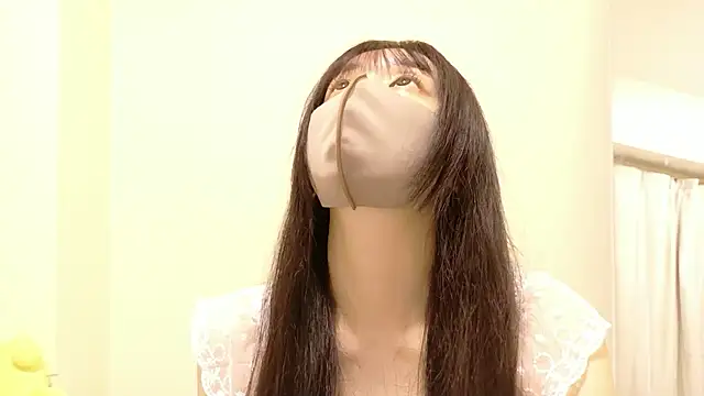  Mia land  online show from June 19, 2:01 pm