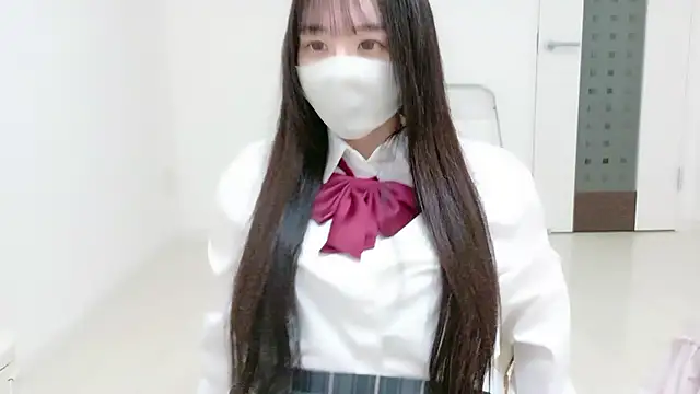  Mia land  online show from January 16, 2:10 pm