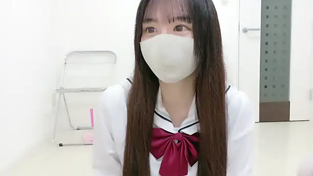  Mia land  online show from November 24, 1:11 pm