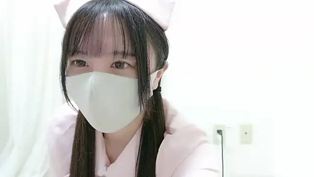  Mia land  online show from October 31, 1:30 pm