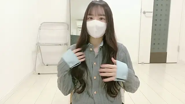 Snapshot of _Mia_land_ chatting on February 12, 1:44 pm Mia land online show from February 12, 1:44 pm