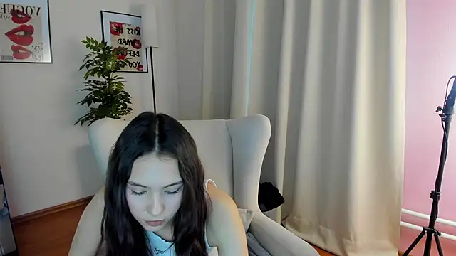 Snapshot of Kelly_Harrison chatting on October 4, 8:27 am Kelly Harrison online show from October 4, 8:27 am