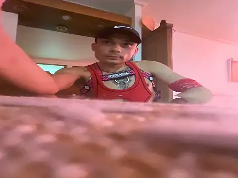 alexzCL online show from December 22, 5:35 pm