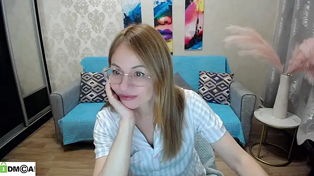 shy hot cat online show from November 15, 8:07 am