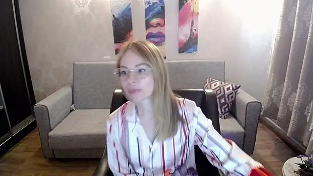 shy hot cat online show from September 26, 7:37 am