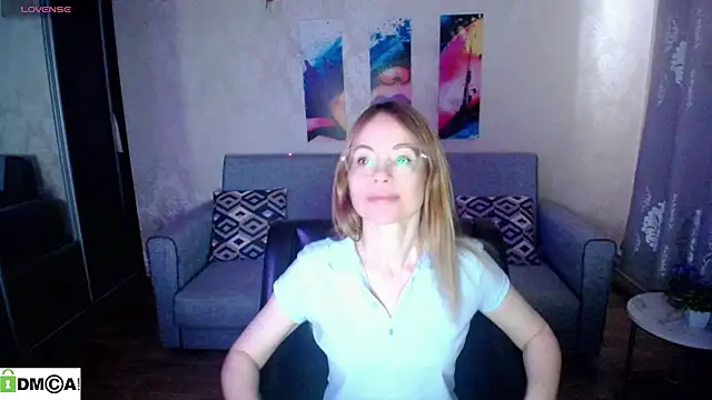 shy hot cat online show from October 30, 6:55 am