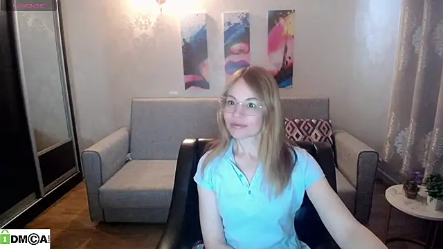 shy hot cat online show from October 24, 6:23 am