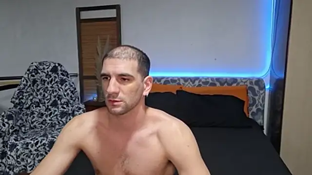 ObeyLust online show from December 17, 1:21 am