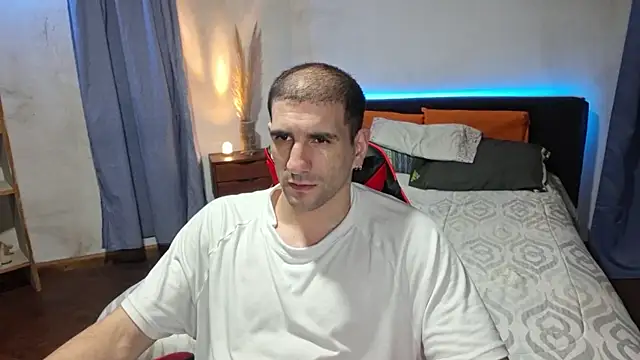 ObeyLust online show from November 30, 1:17 am