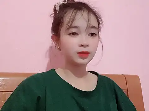 Snapshot of Suna7383 chatting on October 3, 4:41 pm Suna7383 online show from October 3, 4:41 pm