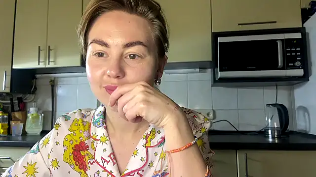 MartaLuna  online show from March 25, 8:41 pm