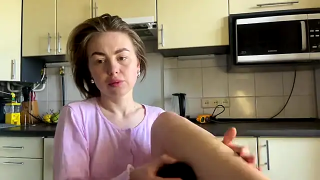 MartaLuna  online show from April 6, 8:59 am