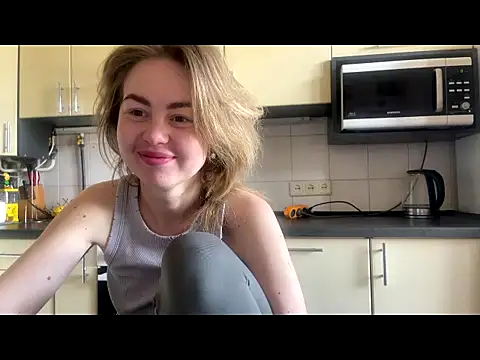 MartaLuna  online show from April 5, 11:28 am