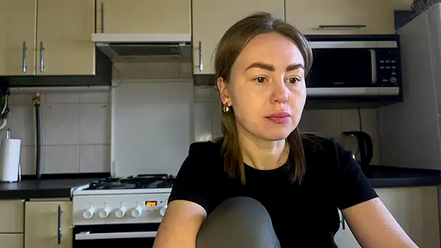 MartaLuna  online show from March 15, 1:18 pm