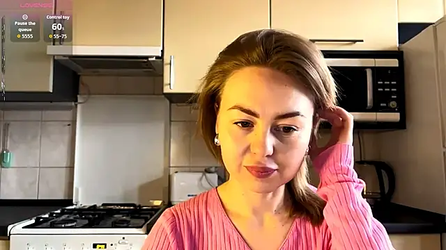 MartaLuna  online show from March 4, 10:12 am