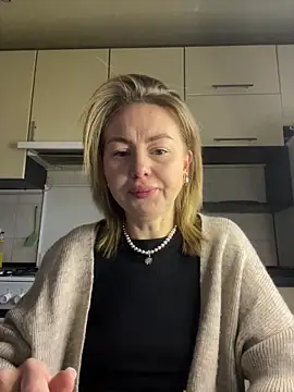 MartaLuna  online show from February 8, 12:36 pm