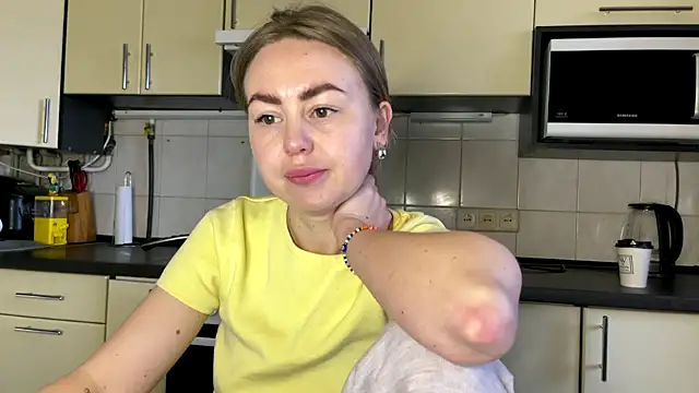 MartaLuna  online show from March 19, 2:50 pm