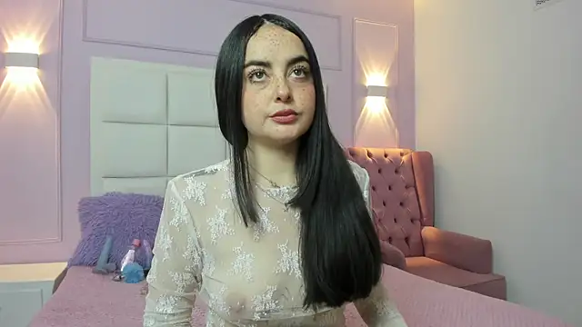 Ashleypetit online show from July 29, 1:43 pm