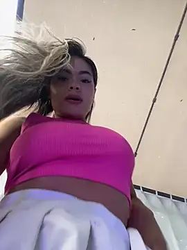 MayaMoanXXX online show from November 8, 1:14 pm