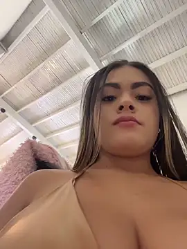 MayaMoanXXX online show from November 18, 1:25 pm