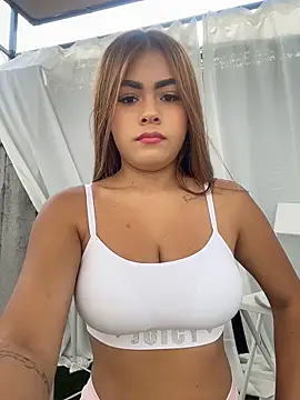 MayaMoanXXX online show from April 13, 1:15 pm