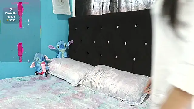 Snapshot of Maron_baez_18 chatting on October 28, 2:49 pm Maron baez 18 online show from October 28, 2:49 pm