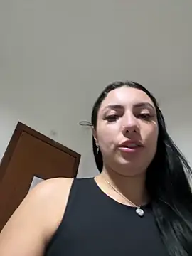 Snapshot of Andreininha chatting on September 14, 10:43 pm Andreininha online show from September 14, 10:43 pm