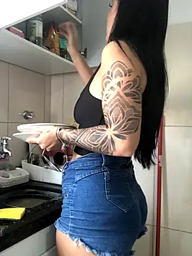 Snapshot of Andreininha chatting on September 22, 3:18 pm Andreininha online show from September 22, 3:18 pm