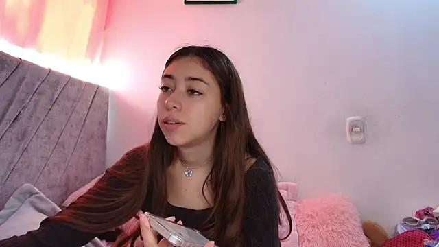 kimmy vegga2 online show from September 25, 2:23 pm