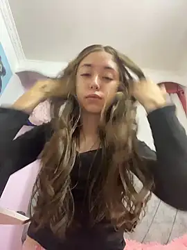 kimmy vegga2 online show from November 3, 4:17 am