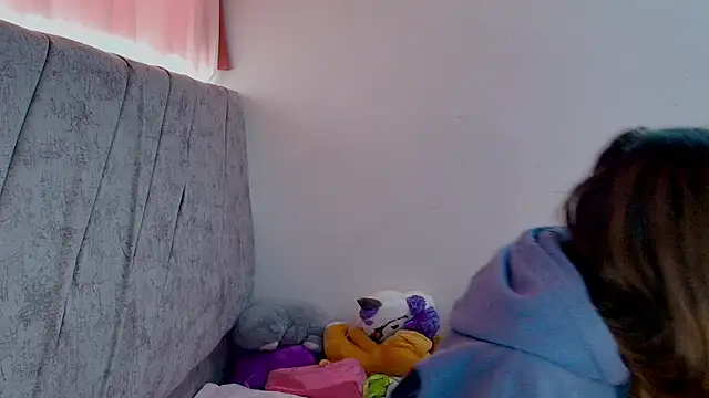 kimmy vegga2 online show from October 22, 4:28 pm