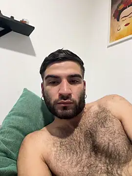 Snapshot of juan_hairy chatting on September 19, 3:10 am juan hairy online show from September 19, 3:10 am