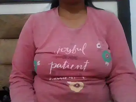 Snapshot of Bhabhi_osm chatting on November 20, 8:15 am Bhabhi osm online show from November 20, 8:15 am