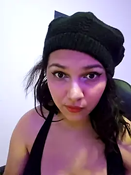 Snapshot of MaoMaoLa chatting on November 23, 5:50 am MaoMaoLa online show from November 23, 5:50 am