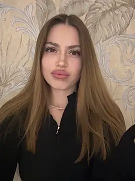 Elizabeth Tay online show from January 14, 8:01 pm