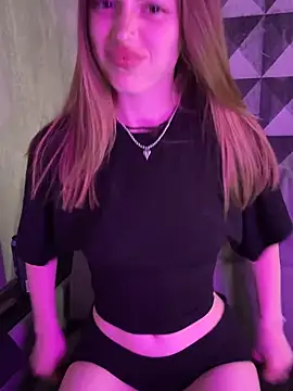 Elizabeth Tay online show from March 23, 8:47 am