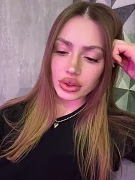 Elizabeth Tay online show from March 16, 5:37 pm