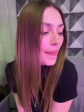 Elizabeth Tay online show from March 13, 6:35 pm