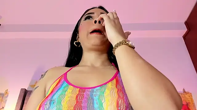 Linda Fosterr online show from April 4, 7:42 pm