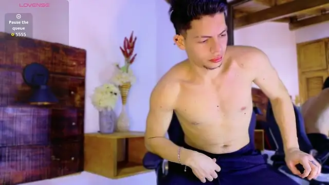 JhosuaVega online show from April 5, 2:40 am