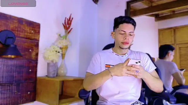 JhosuaVega online show from April 8, 2:13 am