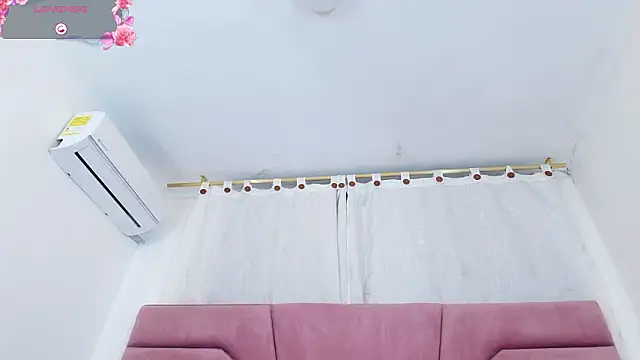 miajhonsonx online show from March 12, 2:10 pm