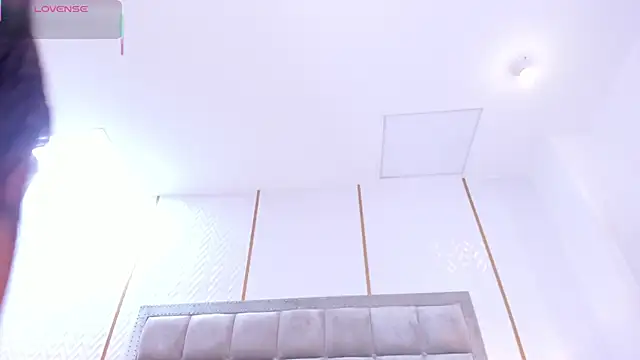 DakotaWangi online show from March 26, 3:38 am