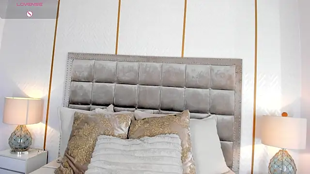 DakotaWangi online show from January 16, 3:43 am