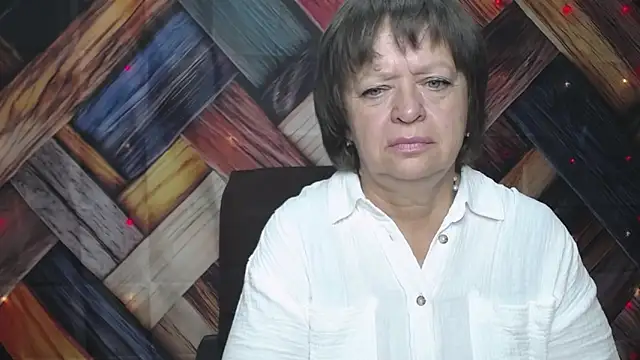 Snapshot of MaltaFora chatting on September 18, 11:02 am MaltaFora online show from September 18, 11:02 am