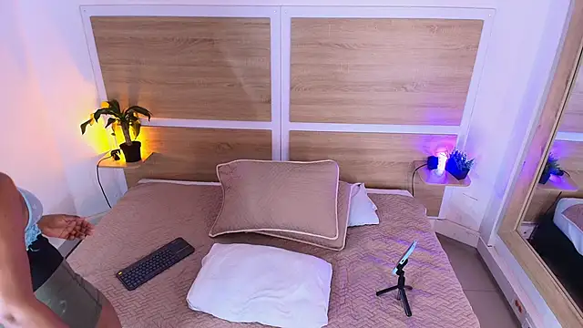 ValeryCortezm online show from January 8, 12:44 pm