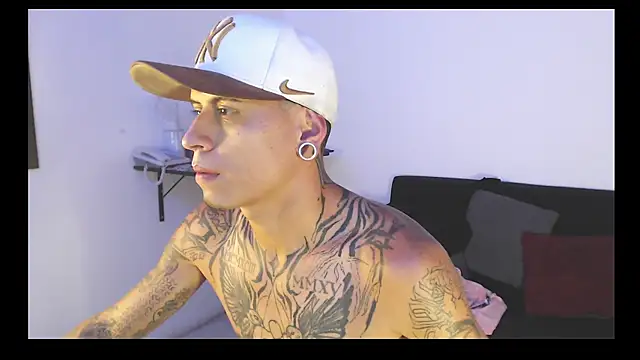 Snapshot of rickgraims chatting on September 23, 11:23 pm rickgraims online show from September 23, 11:23 pm
