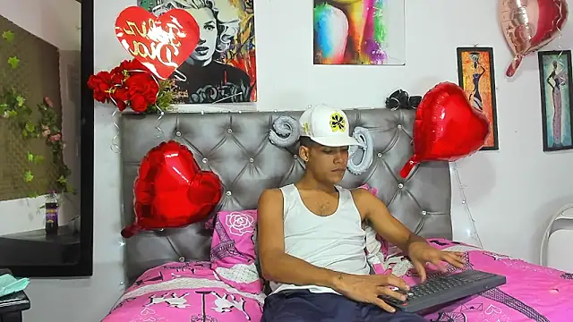 xxKamadevaxx online show from February 16, 1:54 pm