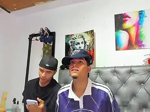 xxKamadevaxx online show from April 14, 12:54 pm